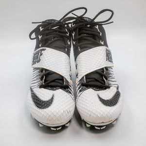 Nike Black and White Athletic Shoes